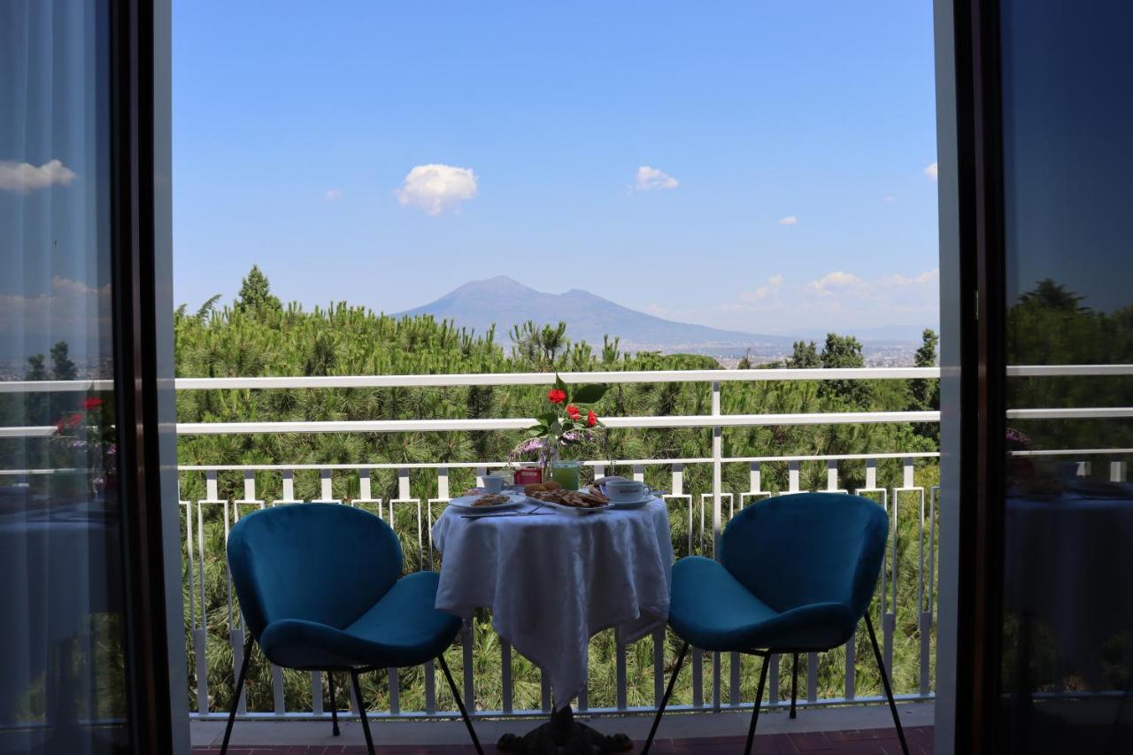 Paradiso Hotel