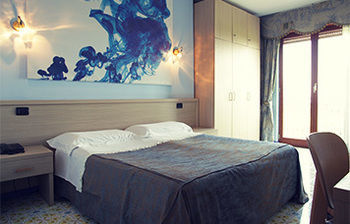 Paradiso 3* Castellammare di Stabia