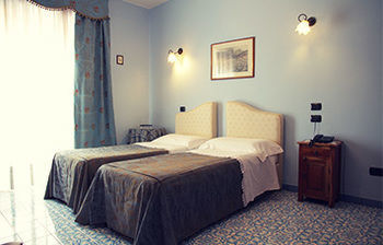 Hotel Paradiso